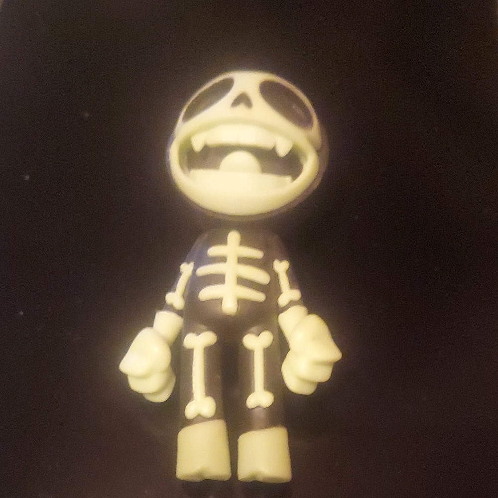 Bonesy Superplastic X Gorillaz Figure. 2nd Most Valueable Of The Lot. Glows!